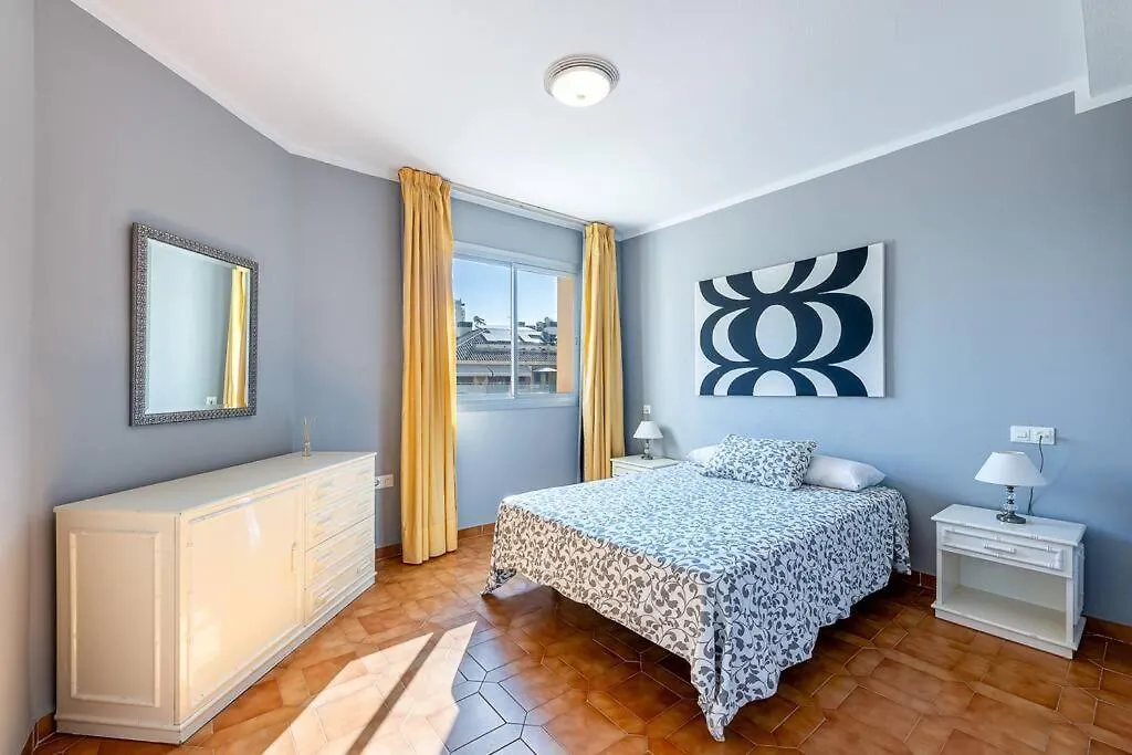 Spacious Apartment With Pool, 3 Min From The Beach Fuengirola