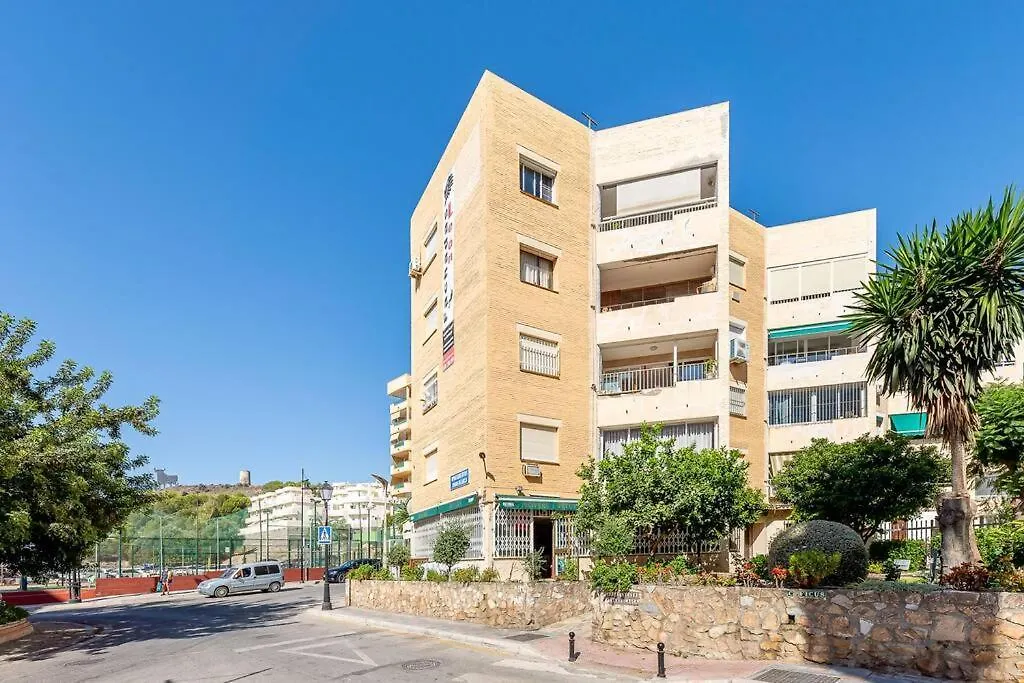 Spacious Apartment With Pool, 3 Min From The Beach Fuengirola 0*,  Spain