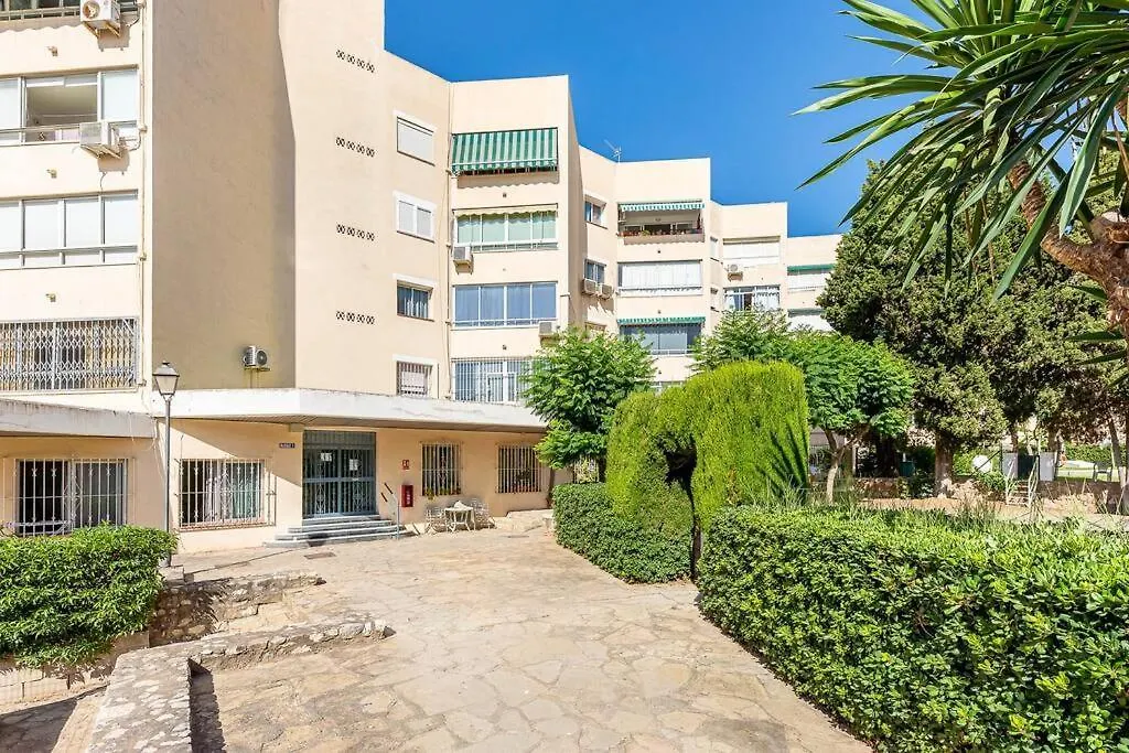 Spacious Apartment With Pool, 3 Min From The Beach Fuengirola